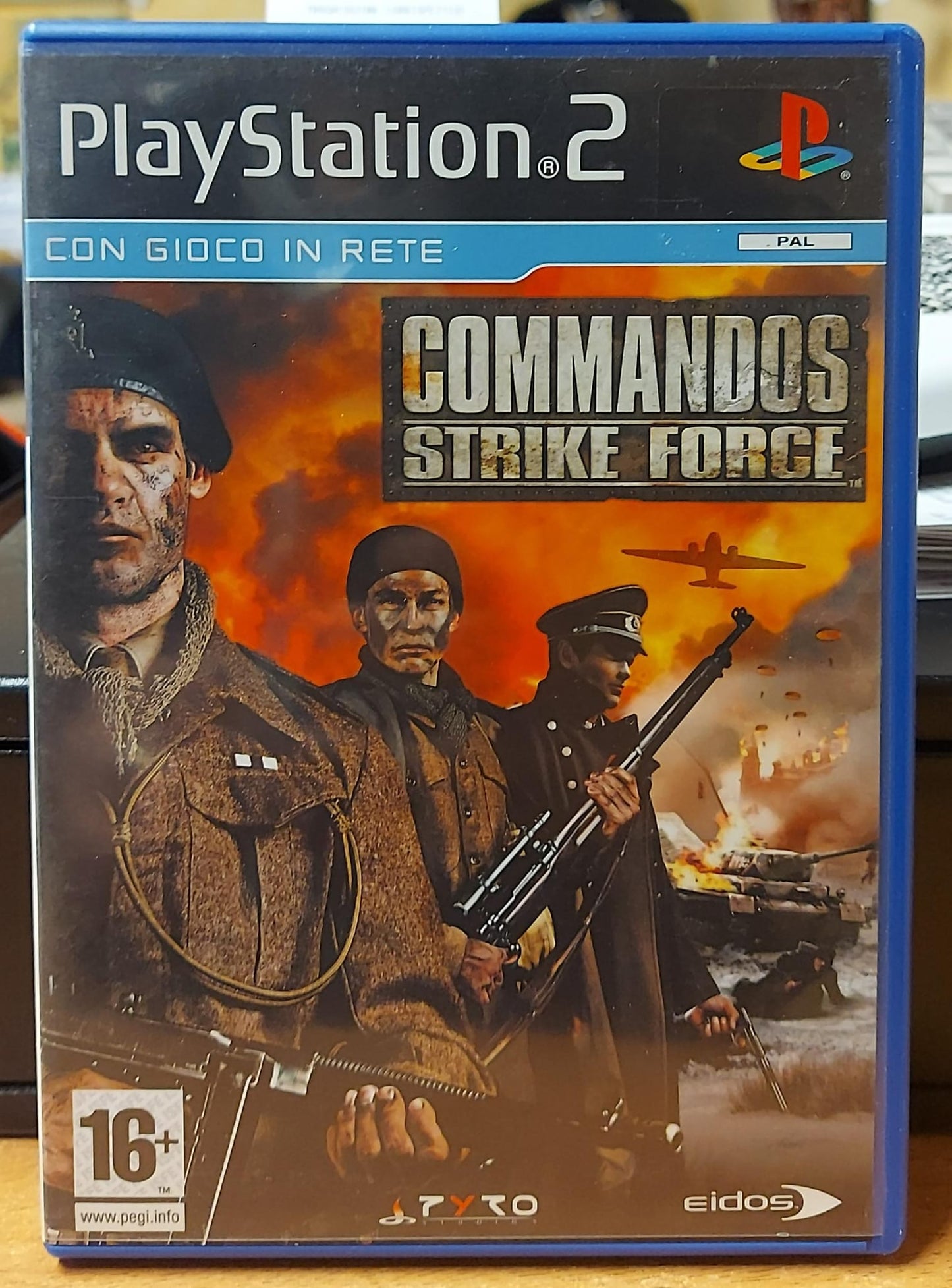 COMMANDOS STRIKE FORCE