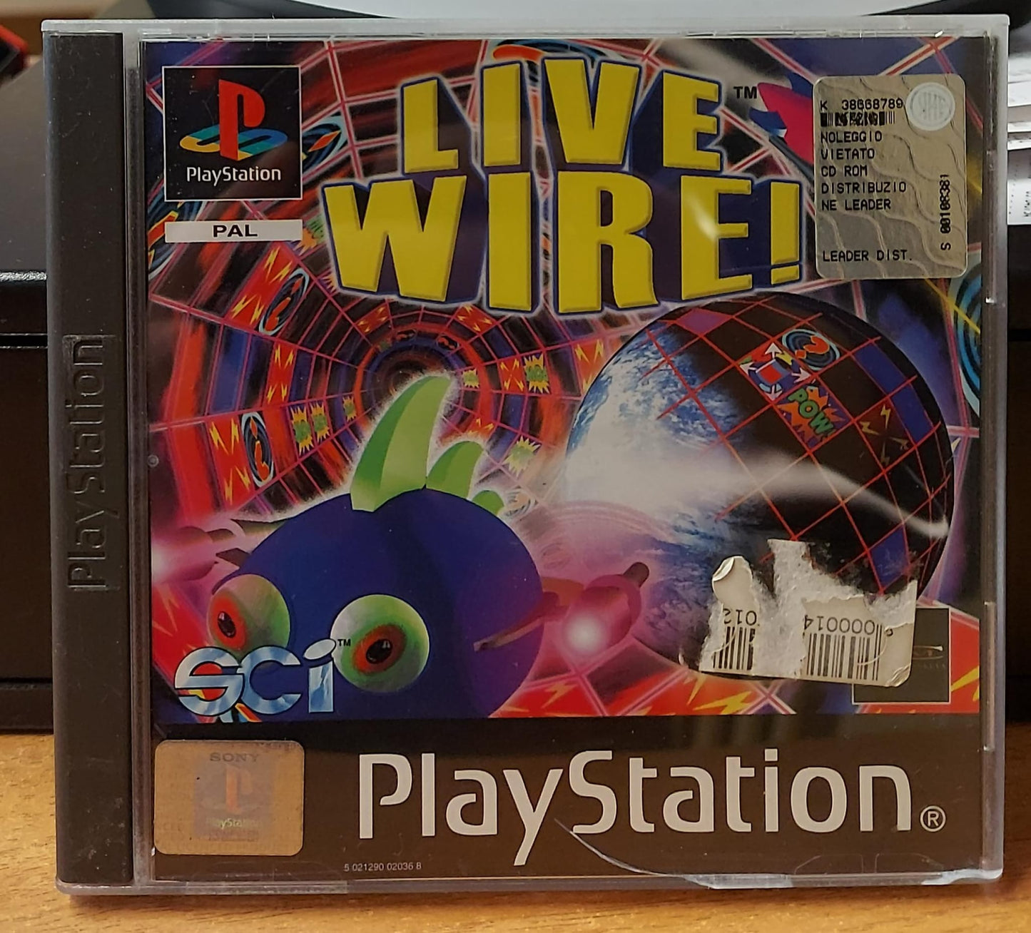 LIVE WIRE!