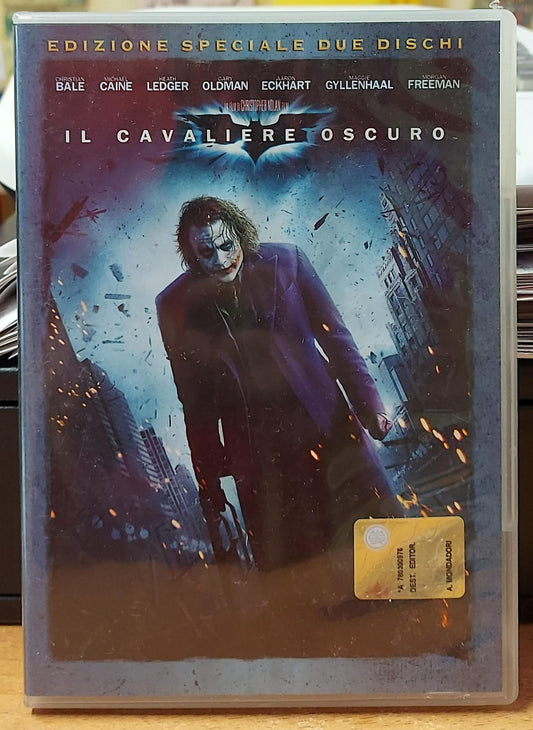 IL CAVALIERE OSCURO