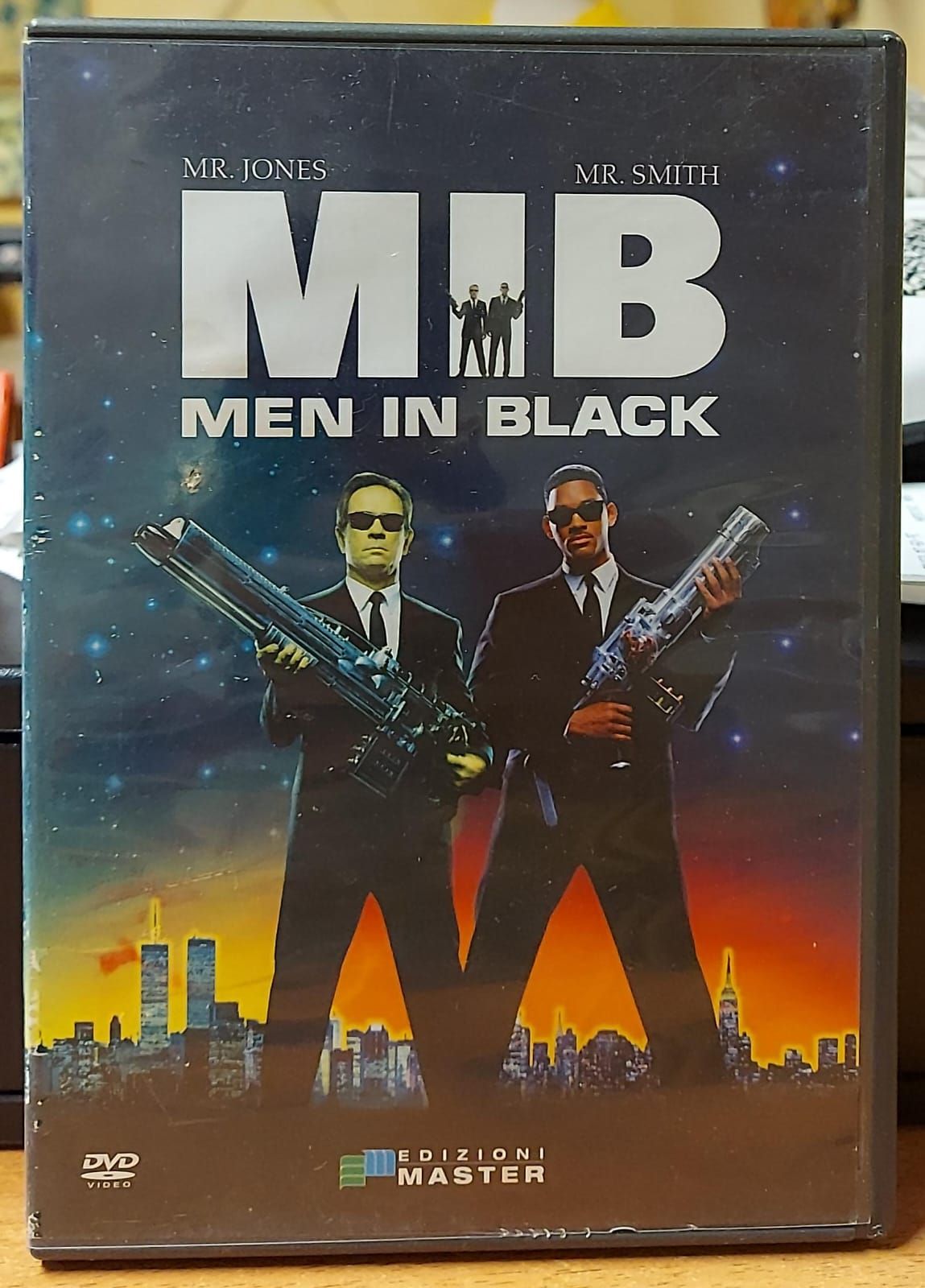 MIB MEN IN BLACK