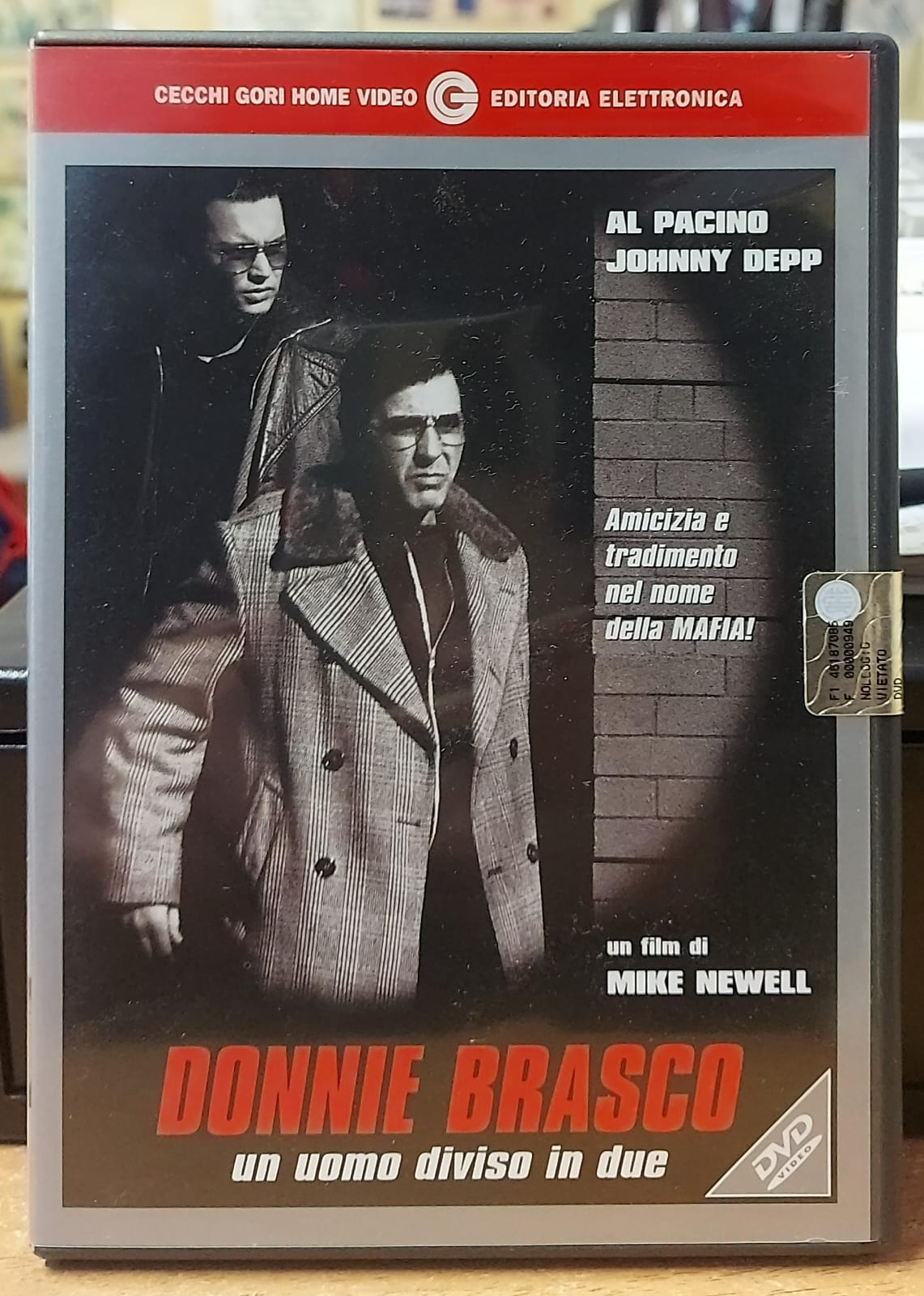 DONNIE BRASCO