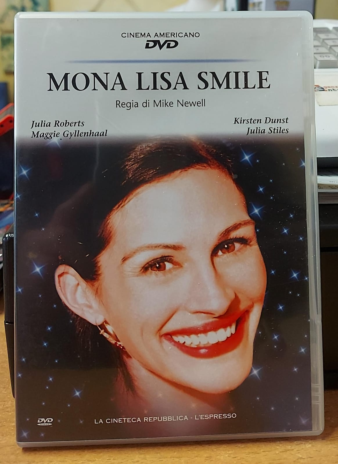 MONA LISA SMILE